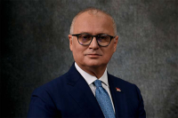 Da li je Goran Vesić napustio Srbiju