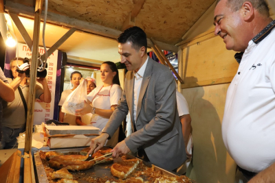 Počeli dani bureka, Nišlije strpljivo čekaju svoju četvrtinu