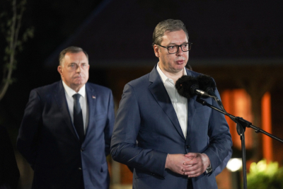 “Srbija će sama političkim sredstvima da se suprotstavi svim NATO zemljama“: Vučić nakon sastanka sa Dodikom povodom rezolucije o Srebrenici