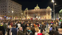 "Rame uz rame – radnici i studenti“ na Trgu republike u Beogradu, žene u prvim redovima na blokadama i protestima