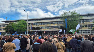 On i danas drži čas: Rektor Vladan Đokić izašao iz UKP-a nakon dva i po sata