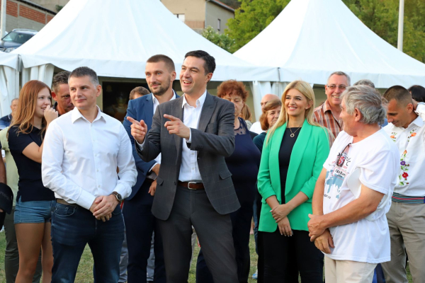 Počeli Dani sićevačke berbe