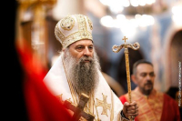 Patrijarh Porfirije u Božićnoj poslanici: Prevaziđimo podele i pružimo ruku jedni drugima